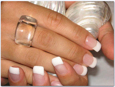 Beispiel Fingernägel mit French Nails als Sujet